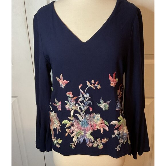 Karen Kane Navy Blue Embroidered Floral Long Sleeve Top Blouse Boho Size Medium - Picture 1 of 5